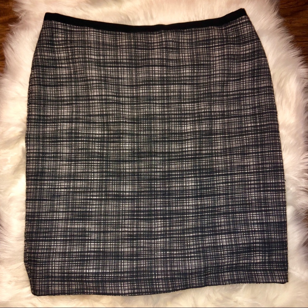 EUC New York & Company Tweed Skirt
